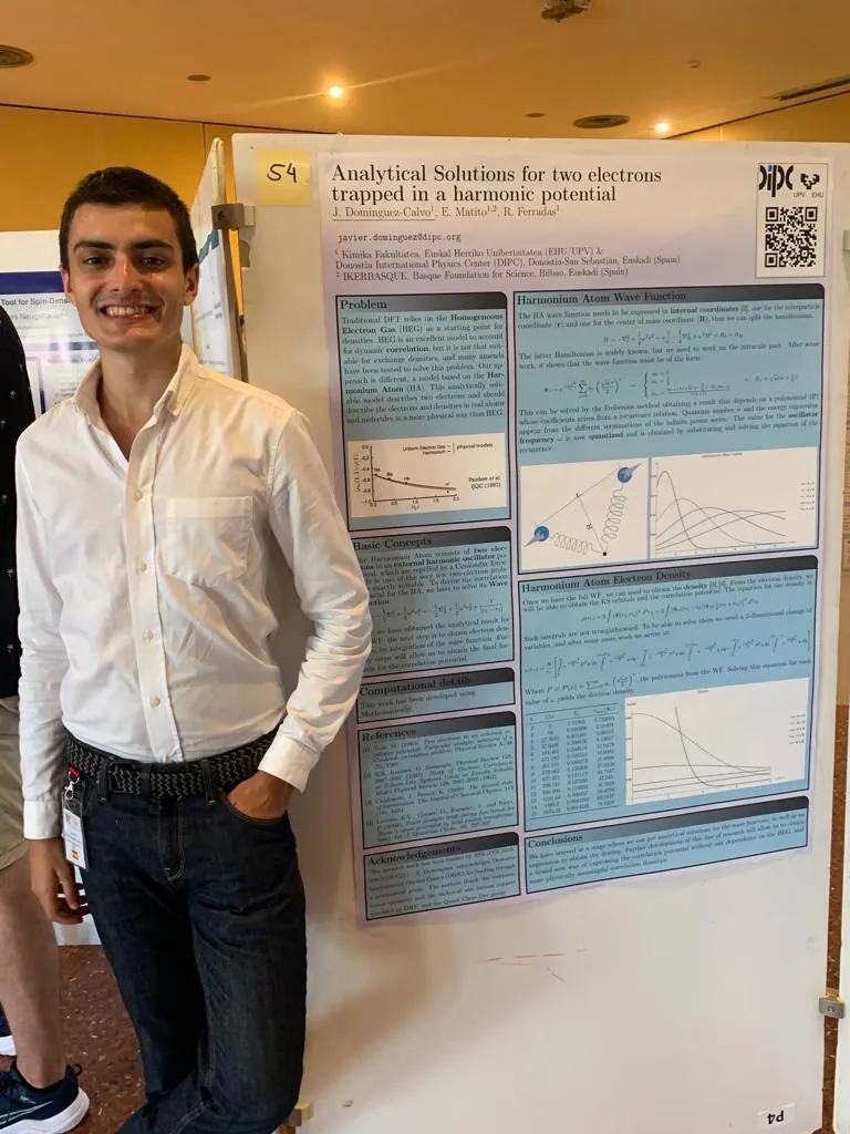 Javier at his poster (DFT2022)